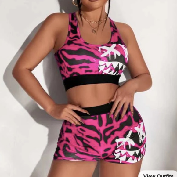 NWT SEXY Gym & Biker outfit - LARGE - Picture 4 of 10